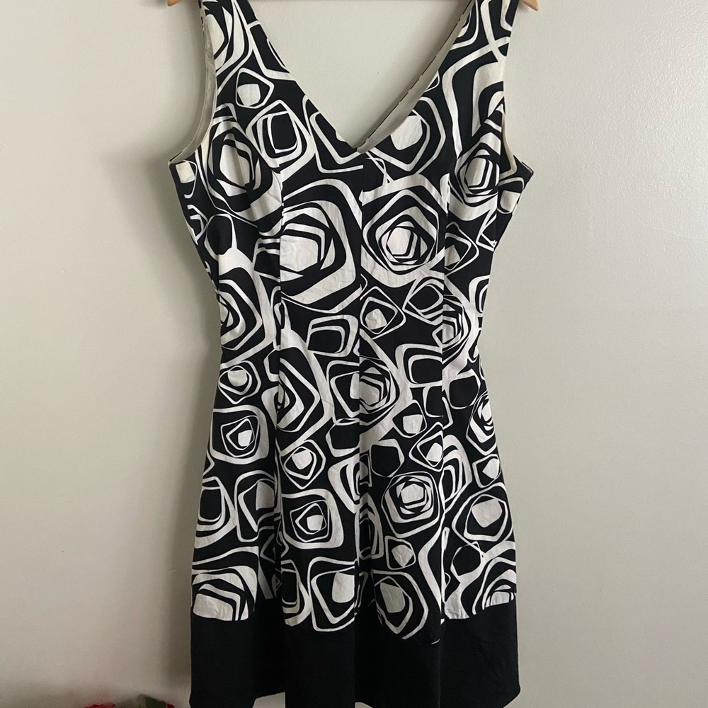 Black and white sundress, size 14